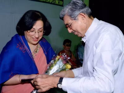 512e15_38a72f51621a46c18352dedc36bef14f~mv2